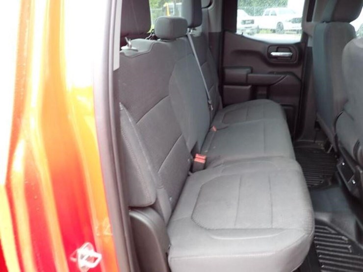 2022-chevrolet-silverado-1500-image-59