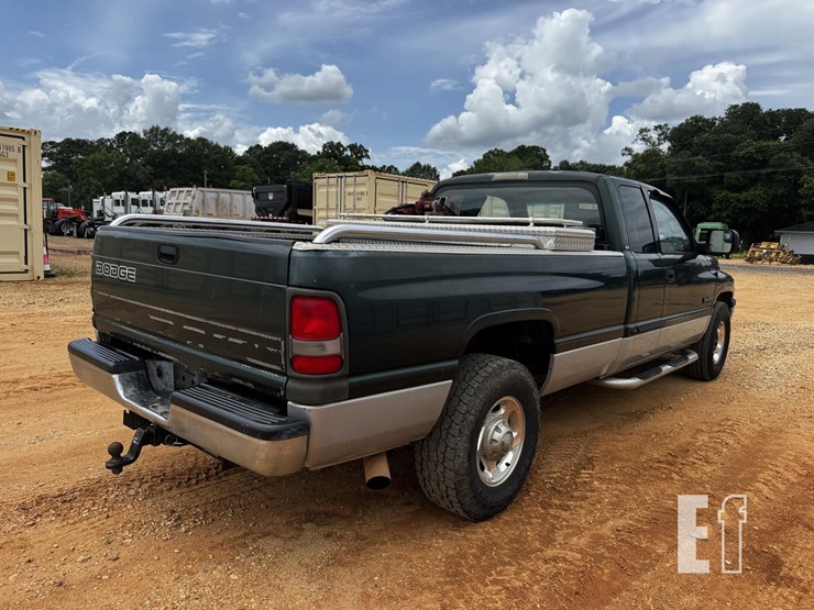 2001-dodge-ram-2500-image-6