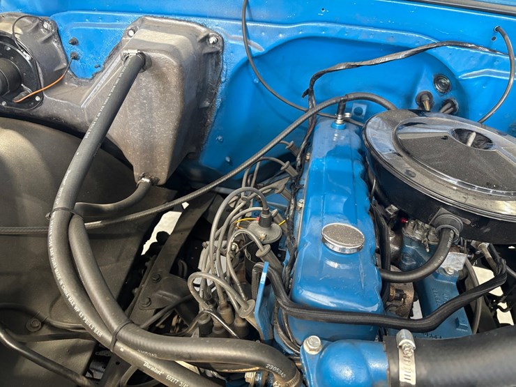 1972-chevrolet-c10-image-32