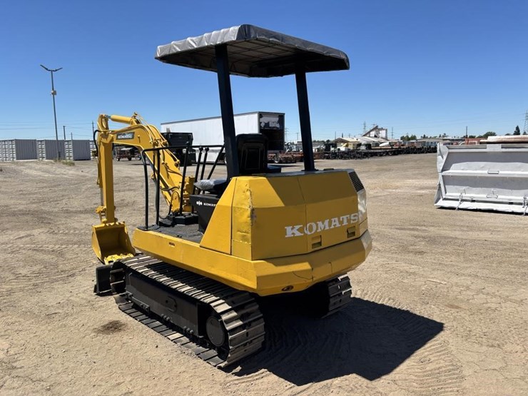 komatsu-pc10-5-image-4