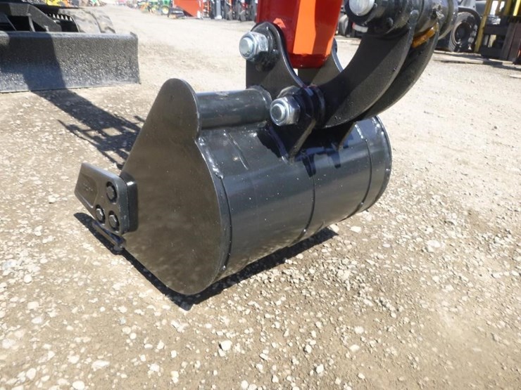 2026-tpm-18hh-hydraulic-excavator-image-10