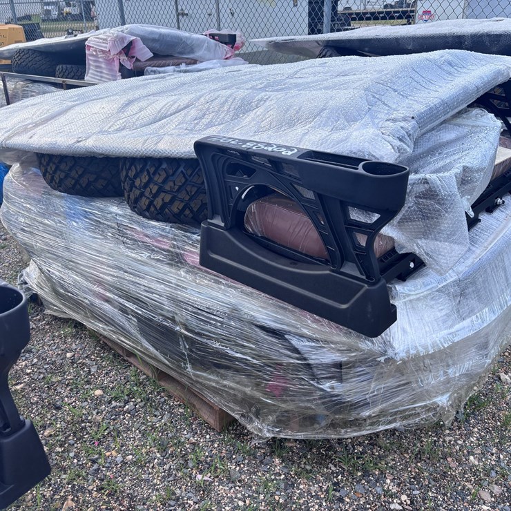 #8067 • 2026 SDL00L SL-GC22S GOLFCART
