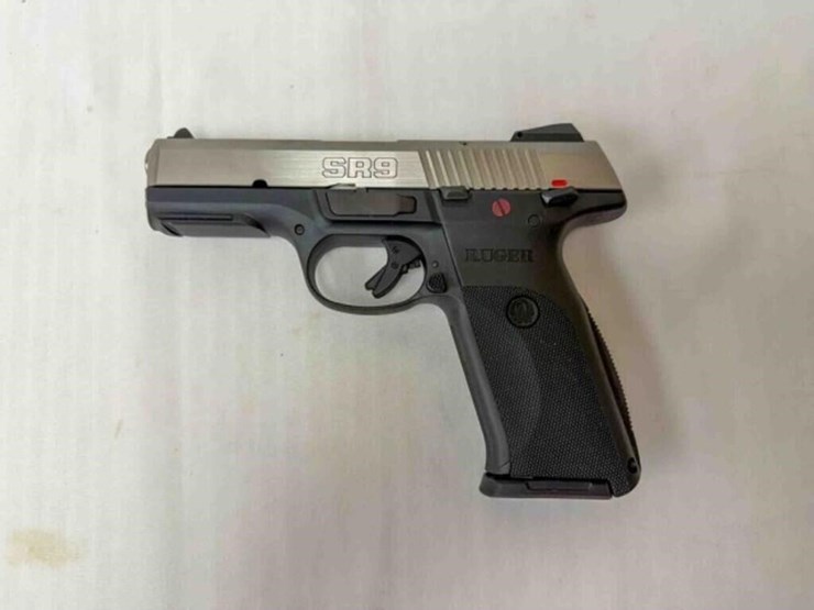 sturm-ruger-pistol-image-1