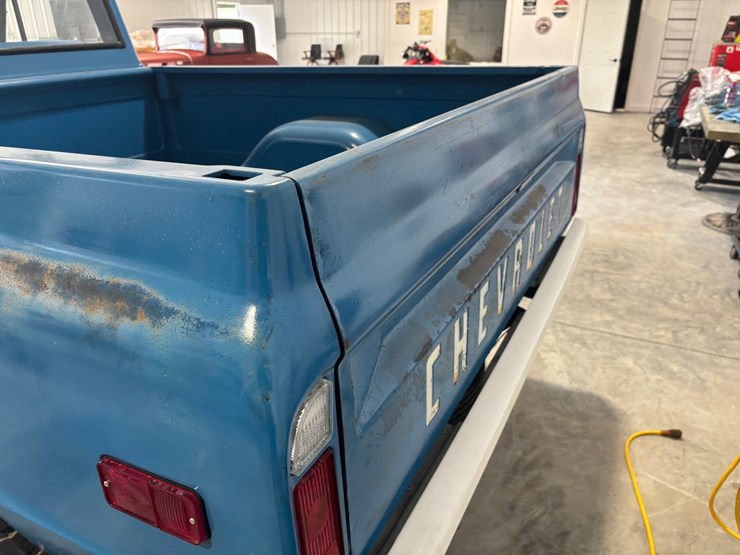 1972-chevrolet-c10-image-45