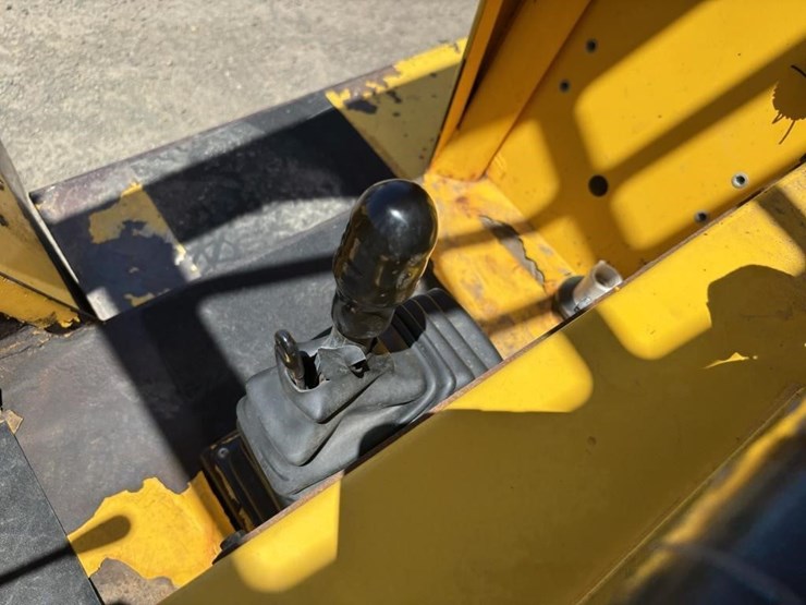 2020-sellick-s60j4e-4-rt-forklift-image-26