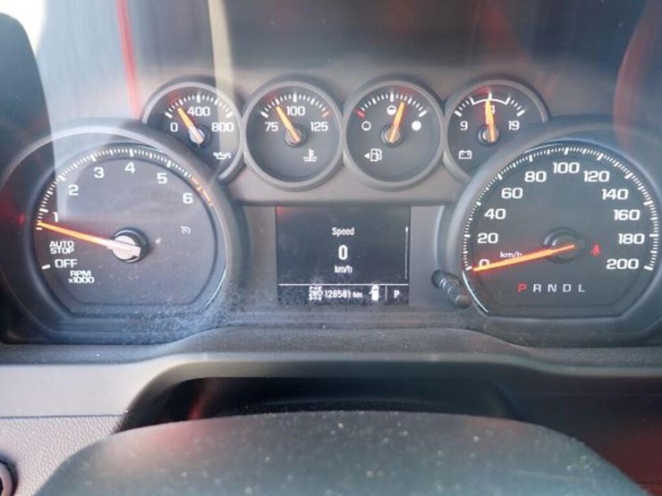 2023-chevrolet-silverado-1500-image-11