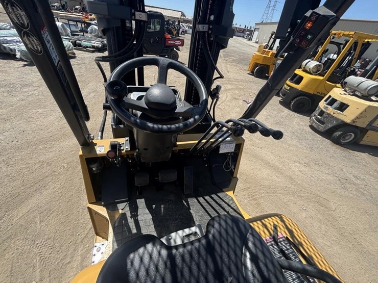 2018-caterpillar-gc35k-image-20