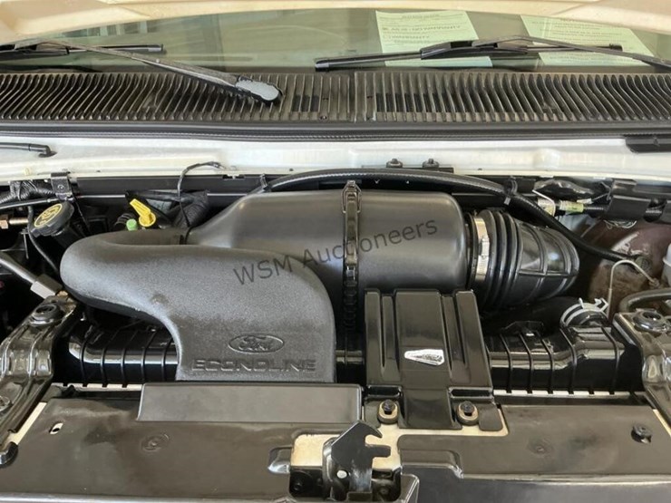 1999-ford-cargo-image-13