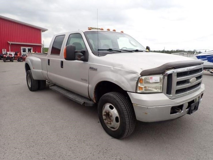 2007-ford-f350-xlt-image-3