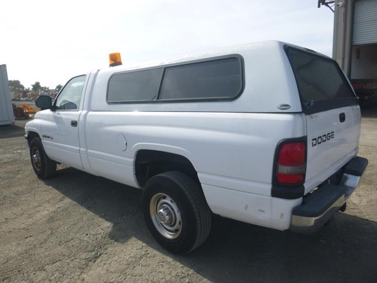 2001-dodge-ram-2500-image-4