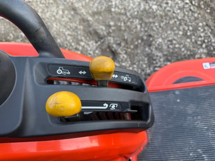 kubota-bx1850d-image-24