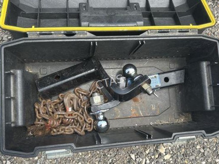 #228-•-stanley-fat-max-tool-box-w/-(2)-hitch-attachments-image-3