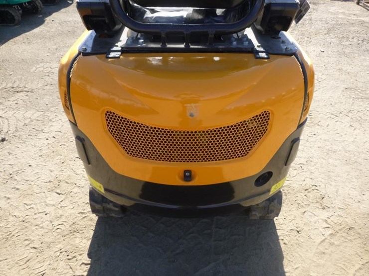 vicsec-vc20k-hydraulic-excavator-image-17