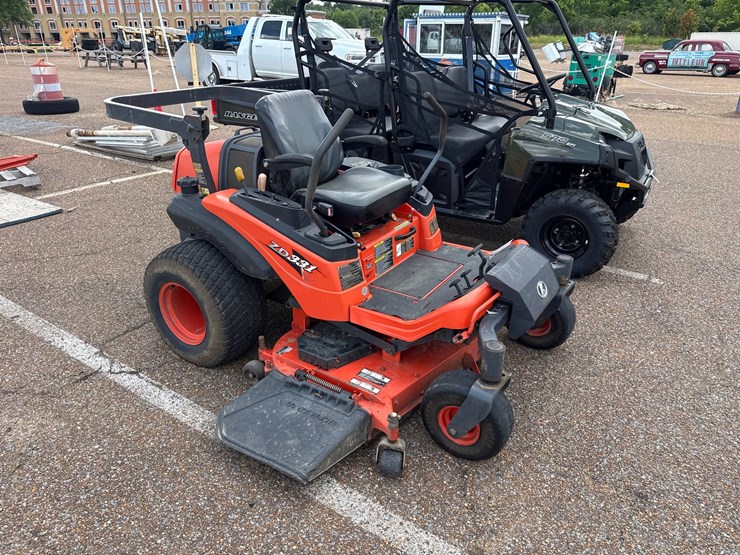 kubota-zd331-image-3