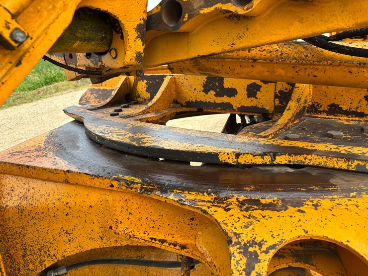 deere-772a-image-96