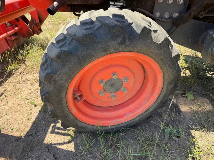 kubota-b26-image-93