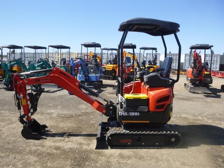2026-tpm-18hh-hydraulic-excavator-image-5