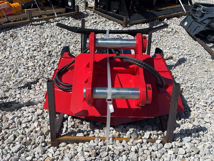 giyi-edm320-excavator-disc-mulcher-attachment-image-4