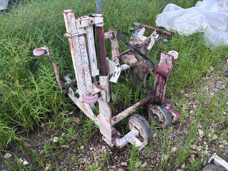 #8069-•-drill-carrier-image-1