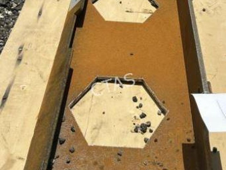 #47-•-mini-skid-steer-dingo-mounting-plate-image-2