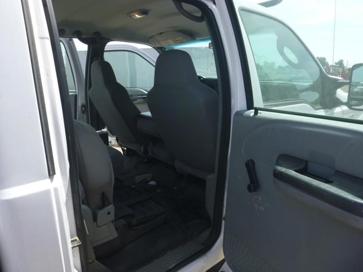 2006-ford-f250-image-8