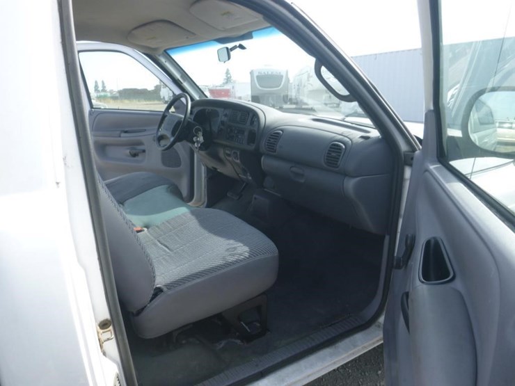 2001-dodge-ram-2500-image-6