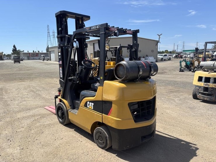 2015-caterpillar-2c6500-image-4