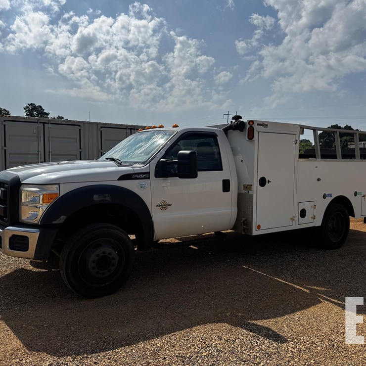 2015 FORD F550 SD