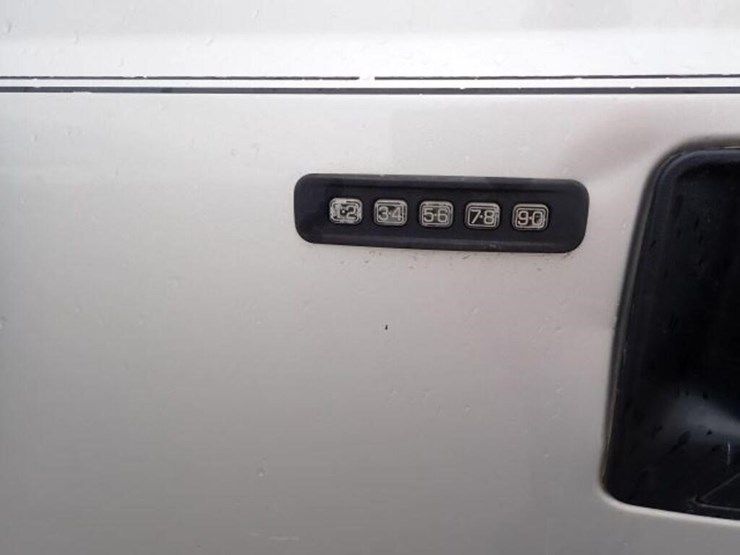 2007-ford-f350-xlt-image-13