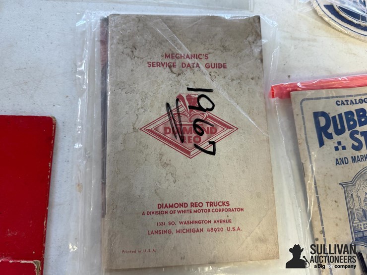 standard-memorabilia-image-6