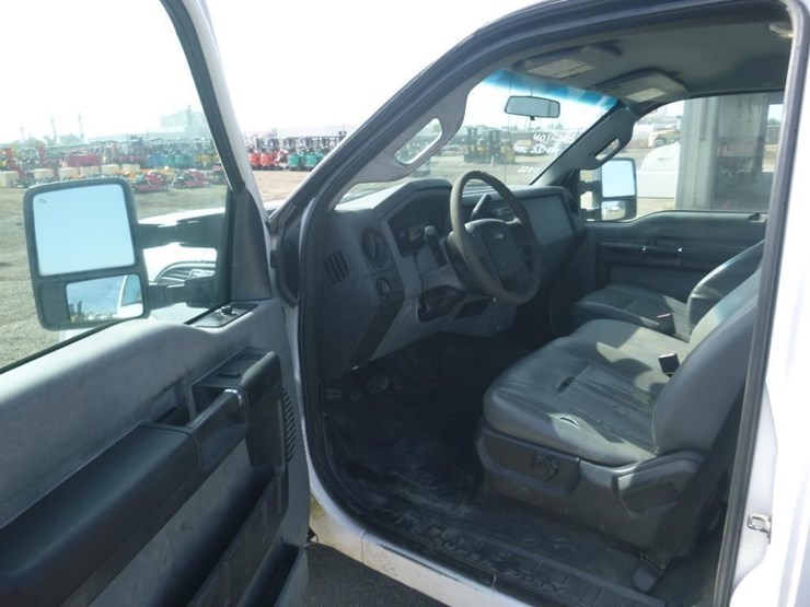 2011-ford-f250-image-5