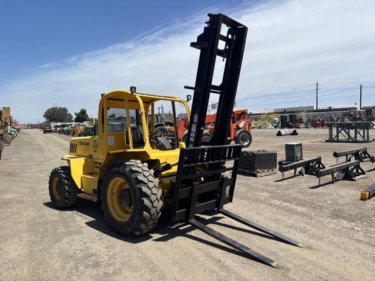 2020-sellick-s60j4e-4-rt-forklift-image-2