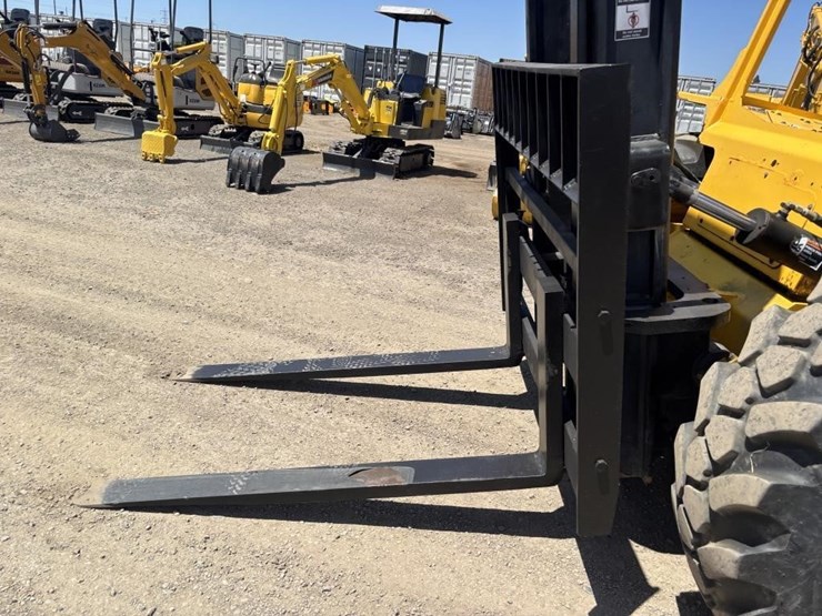 2020-sellick-s60j4e-4-rt-forklift-image-9