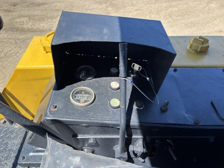 komatsu-pc10-5-image-25
