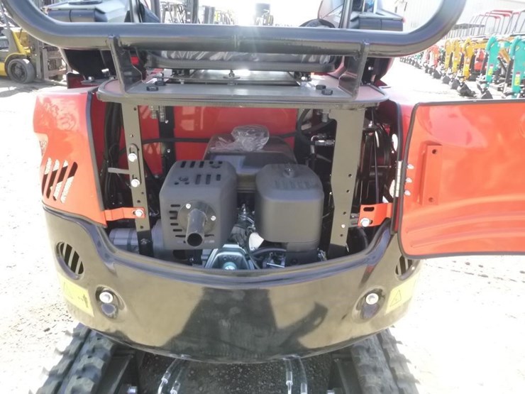 2026-tpm-18hh-hydraulic-excavator-image-25