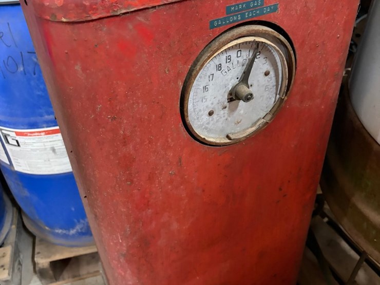 #1805-•-tokheim-40-fuel-pump-image-2