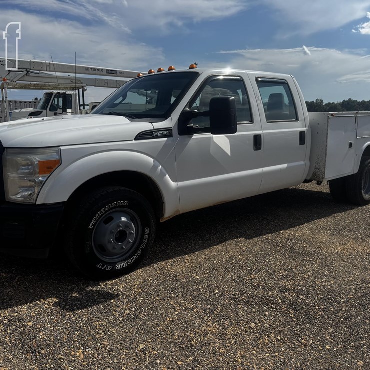 2016 FORD F350
