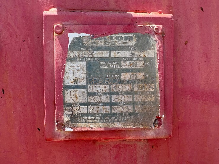 1987-international-1954-s/a-daycab-vacuum-truck-image-9
