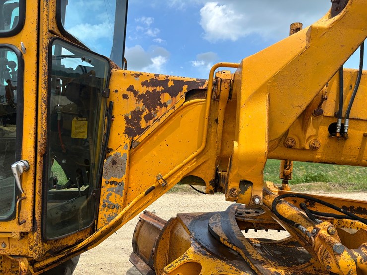 deere-772a-image-8