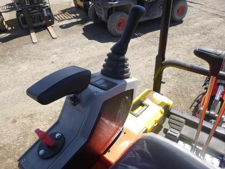2026-tpm-18hh-hydraulic-excavator-image-22