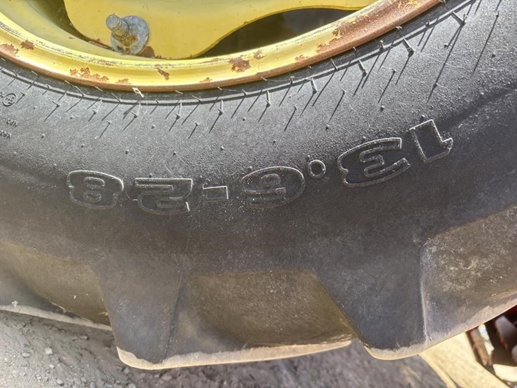 john-deere-5220-image-33