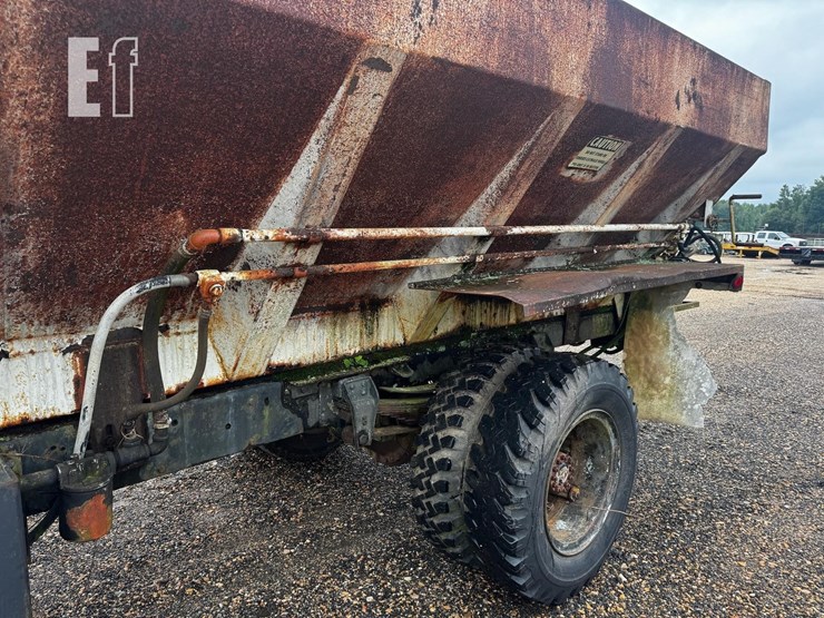warren-spreader-buggy-7212-image-2