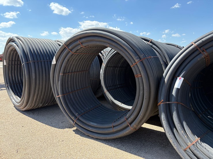 1000’-roll-of-used-3”-ips-poly-pipe-image-2