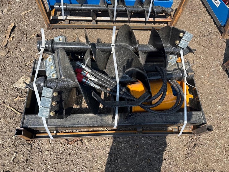 new-giyi-co-hydraulic-skidloader-auger-set-w/-8,12,16in-bits-image-1