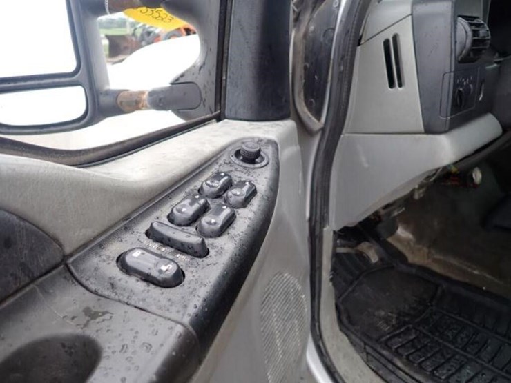 2007-ford-f350-xlt-image-29