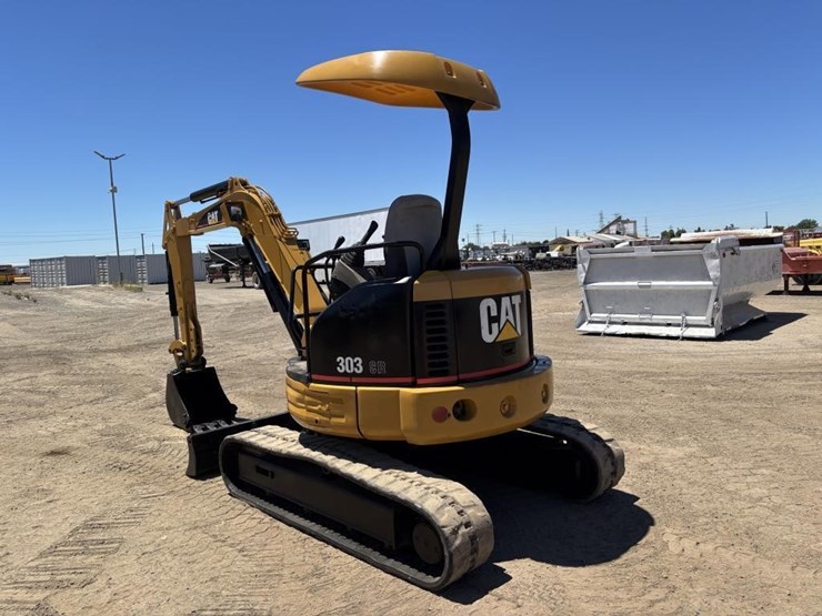 caterpillar-303cr-image-4