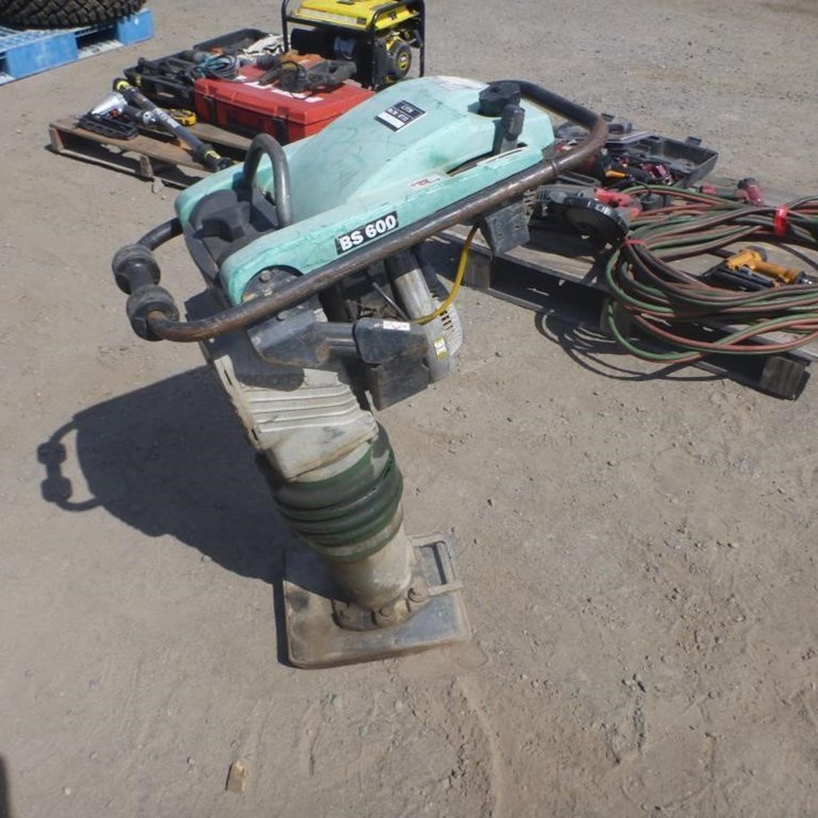 WACKER NEUSON BS600
