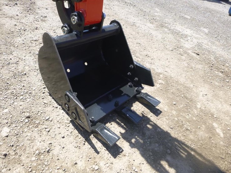 2026-tpm-18hh-hydraulic-excavator-image-9