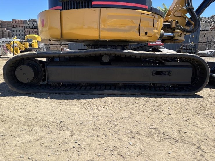 caterpillar-303cr-image-19