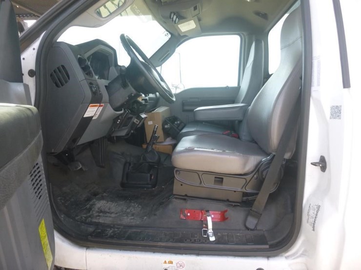 2015-ford-f750-image-17